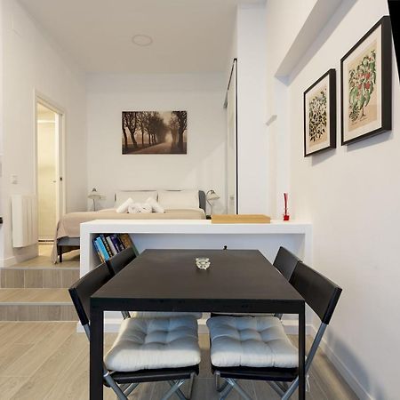 1 Bedroom 1 Bathroom Furnished - Av De America - Studio - Mintystay Madrid Extérieur photo